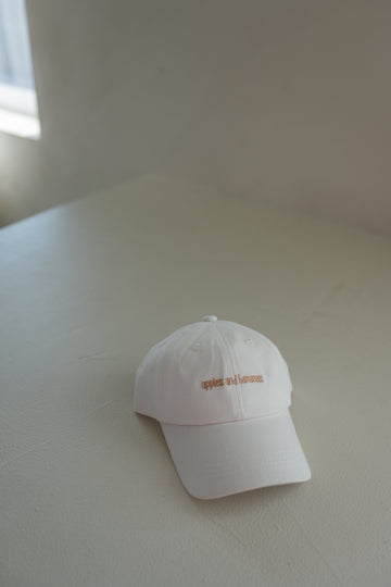 Essential Cap Off-White